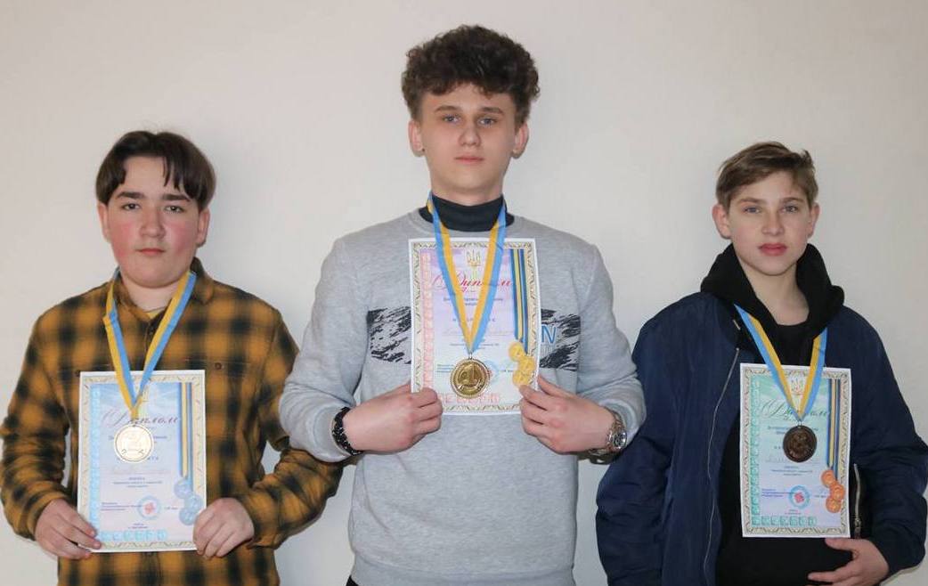 У Кам’янському відбувся чемпіонат області з міжнародних шашок серед молоді та юнаків