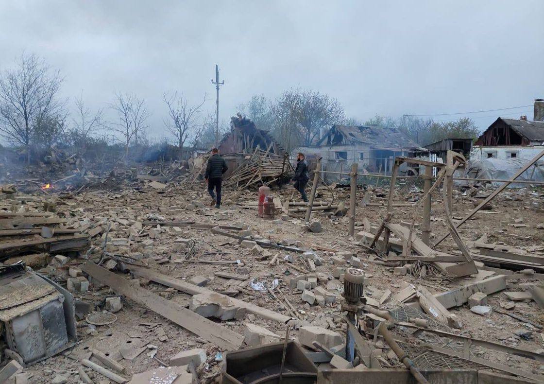Враг атаковал ракетами Павлоградский район, есть разрушения и пострадавшие