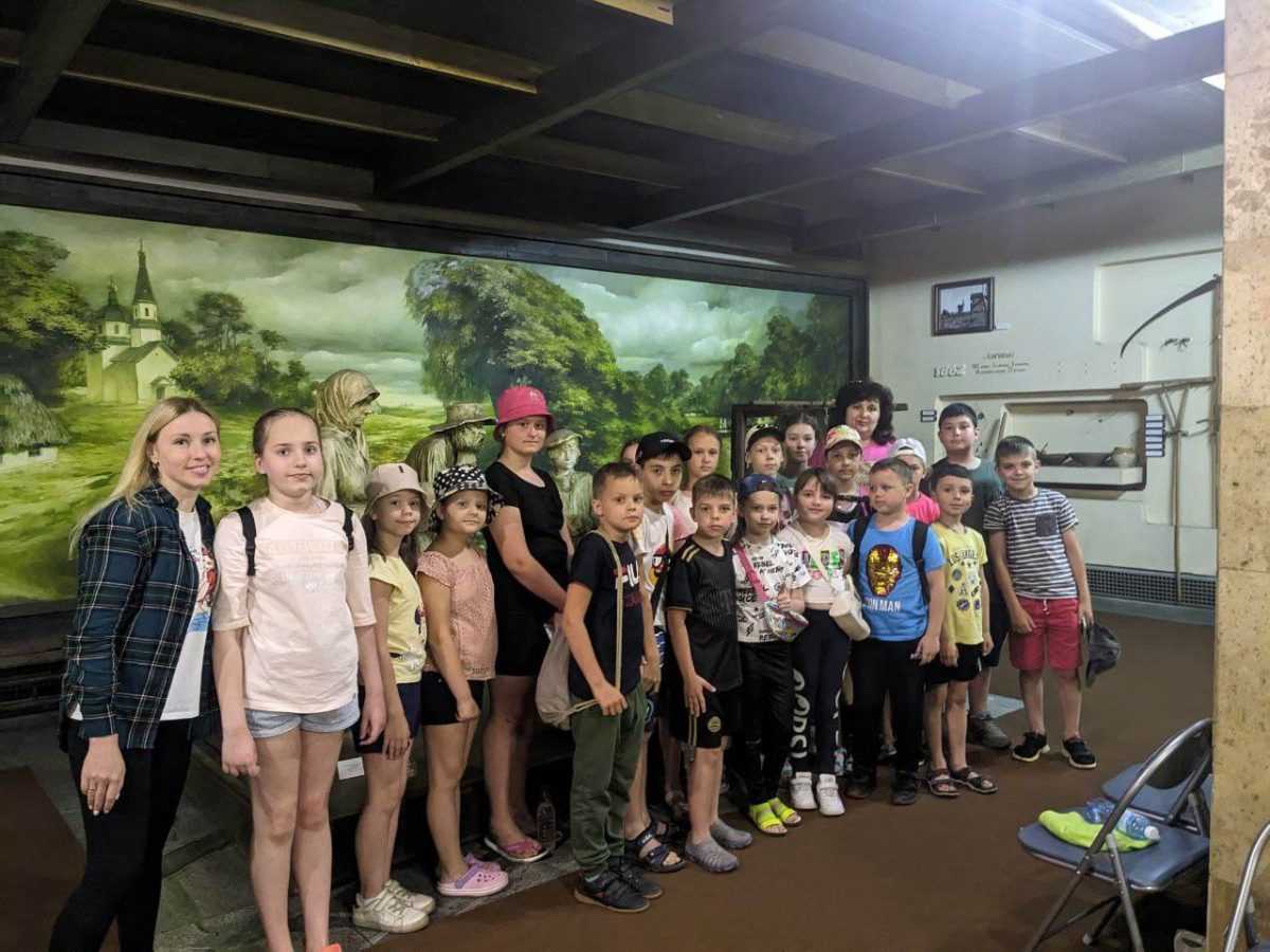 Канікули в музеї Кам’янського: діти завітали на інтерактивну екскурсію