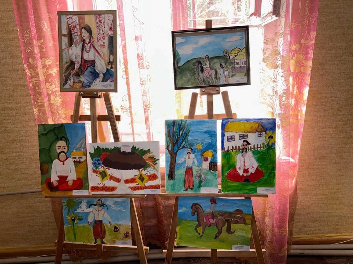 Юные таланты Каменского почтили память защитников Украины