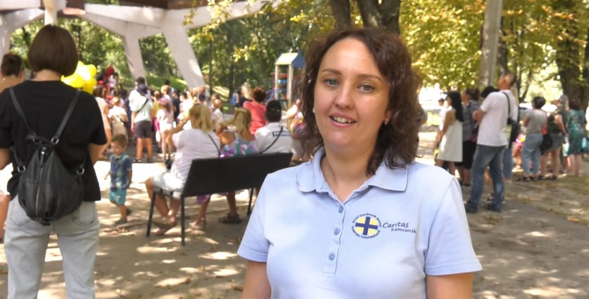 «Шкільний портфелик»: «Карітас Кам’янське» провела благодійну акцію