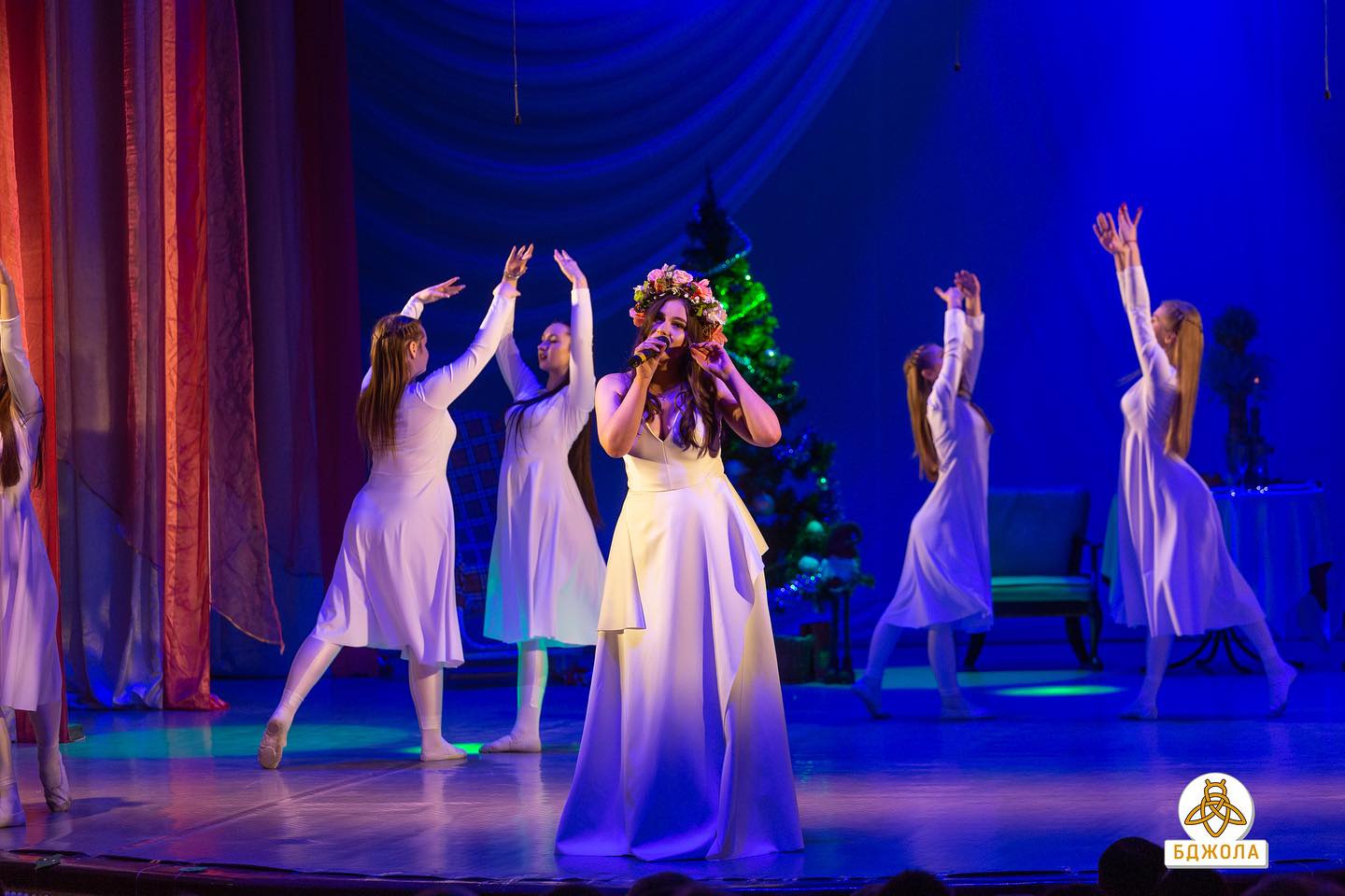 У Кам’янському відбулася прем’єра святкового мюзиклу «Різдвяні зустрічі»