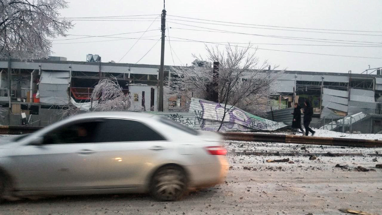Стали відомі наслідки ранкової російської атаки Дніпропетровщини