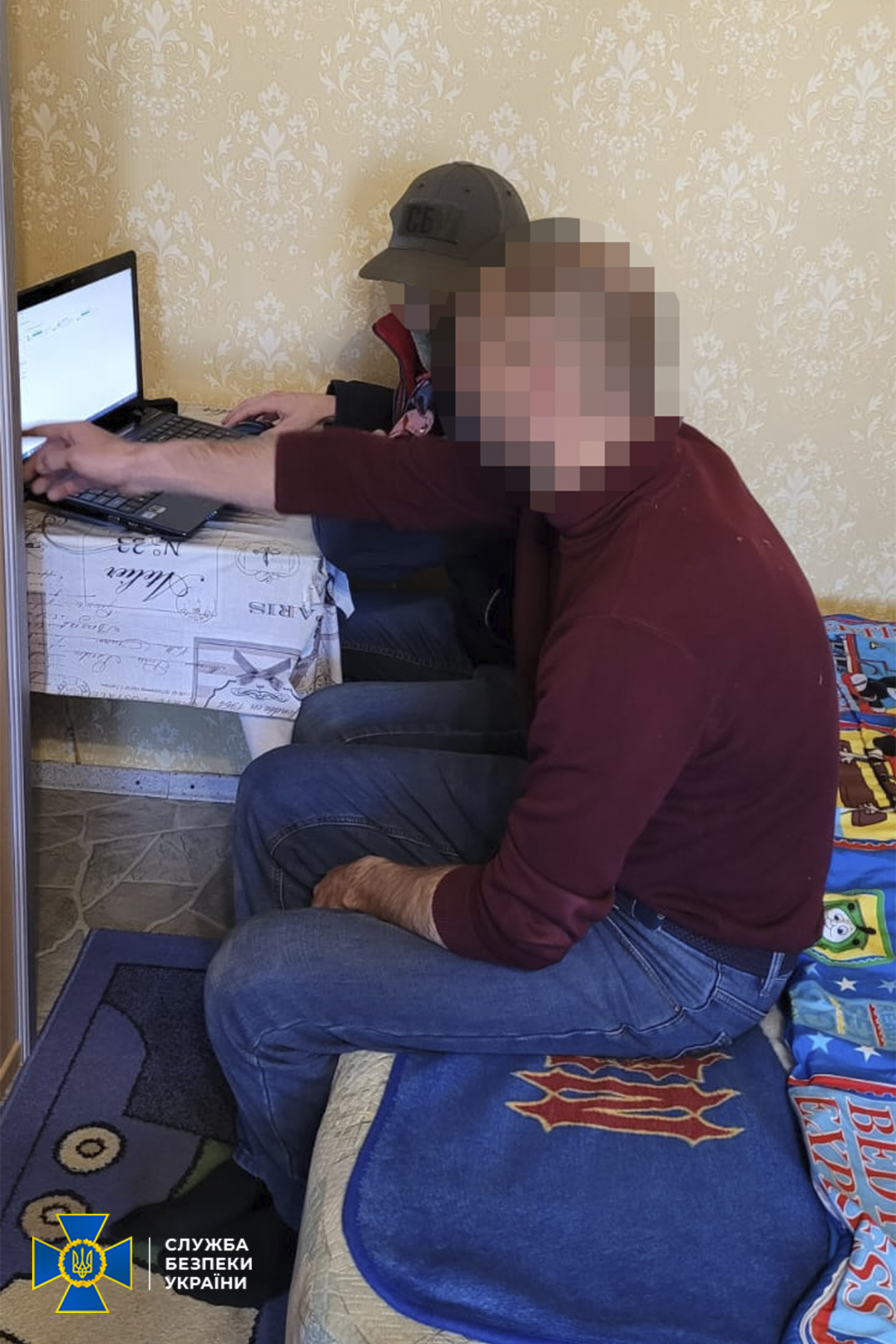 На Дніпропетровщині працівник фармкомпанії наводив російські ракети