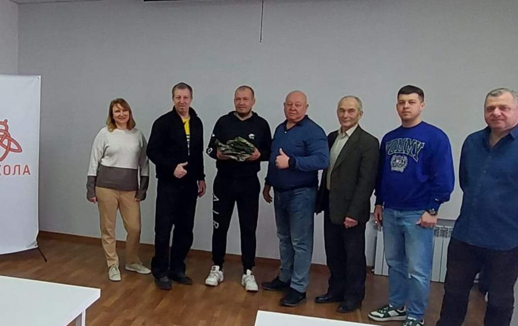 Спортивна спільнота Кам’янського допомагає українським захисникам