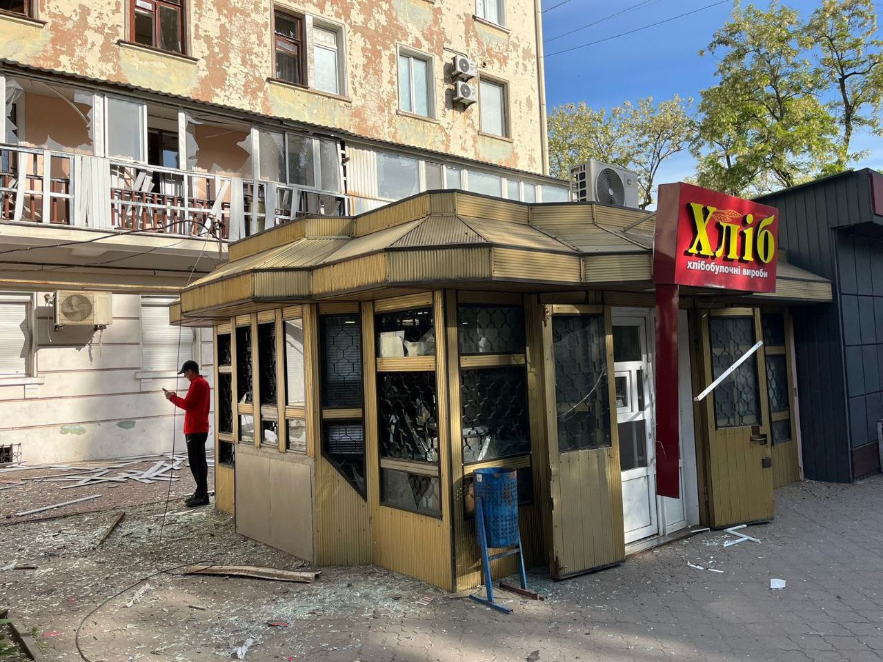 Утром 9 мая россияне убили двух жителей Никополя
