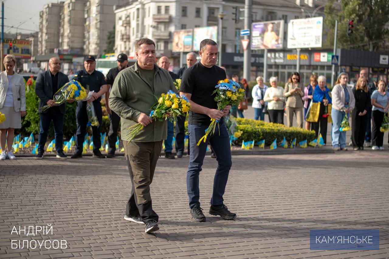 В Каменском почтили защитников и защитниц Украины / Фото: Андрей Белоусов