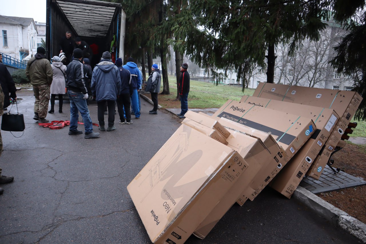 Місто Кам’янського району отримало чергову допомогу від німецького партнера / Фото: Кам’янська РВА