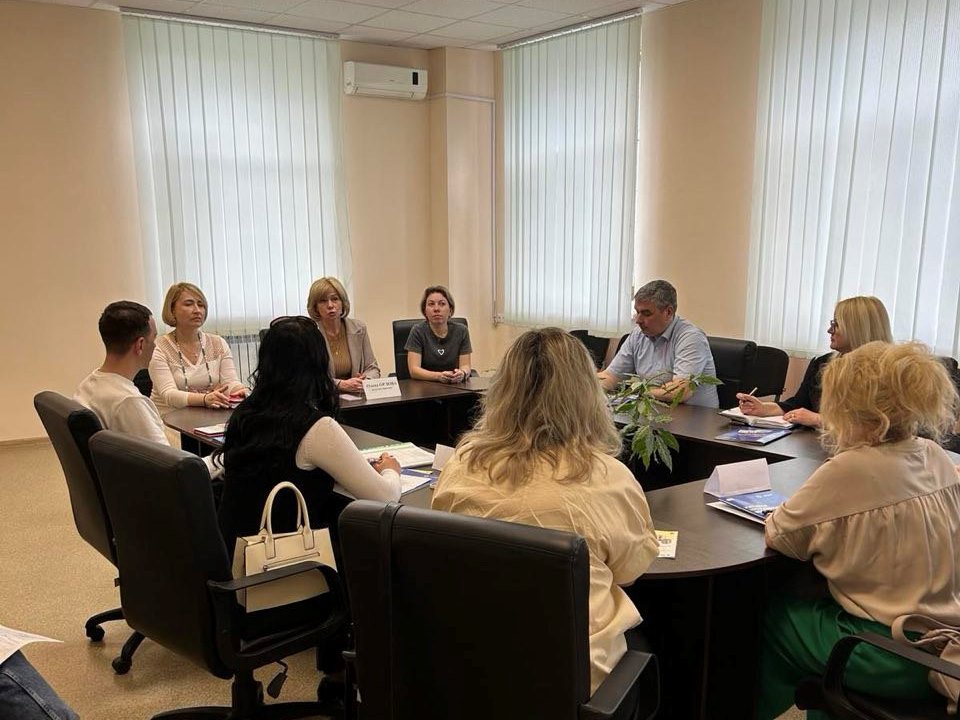 Каменской офис "Сделано в Украине" расширяет сотрудничество с ведущими банками / Фото: Каменской филиал Днепропетровского ОЦЗ