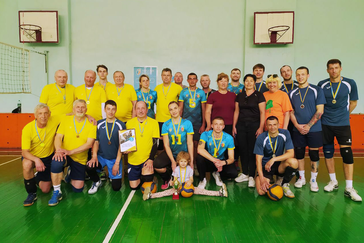 В Каменском состоялся турнир памяти выдающегося волейболиста и тренера / Фото: Виктор Куленко