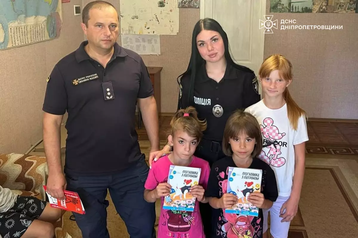 Каменские чрезвычайники провели совместную профилактическую работу в многодетных семьях