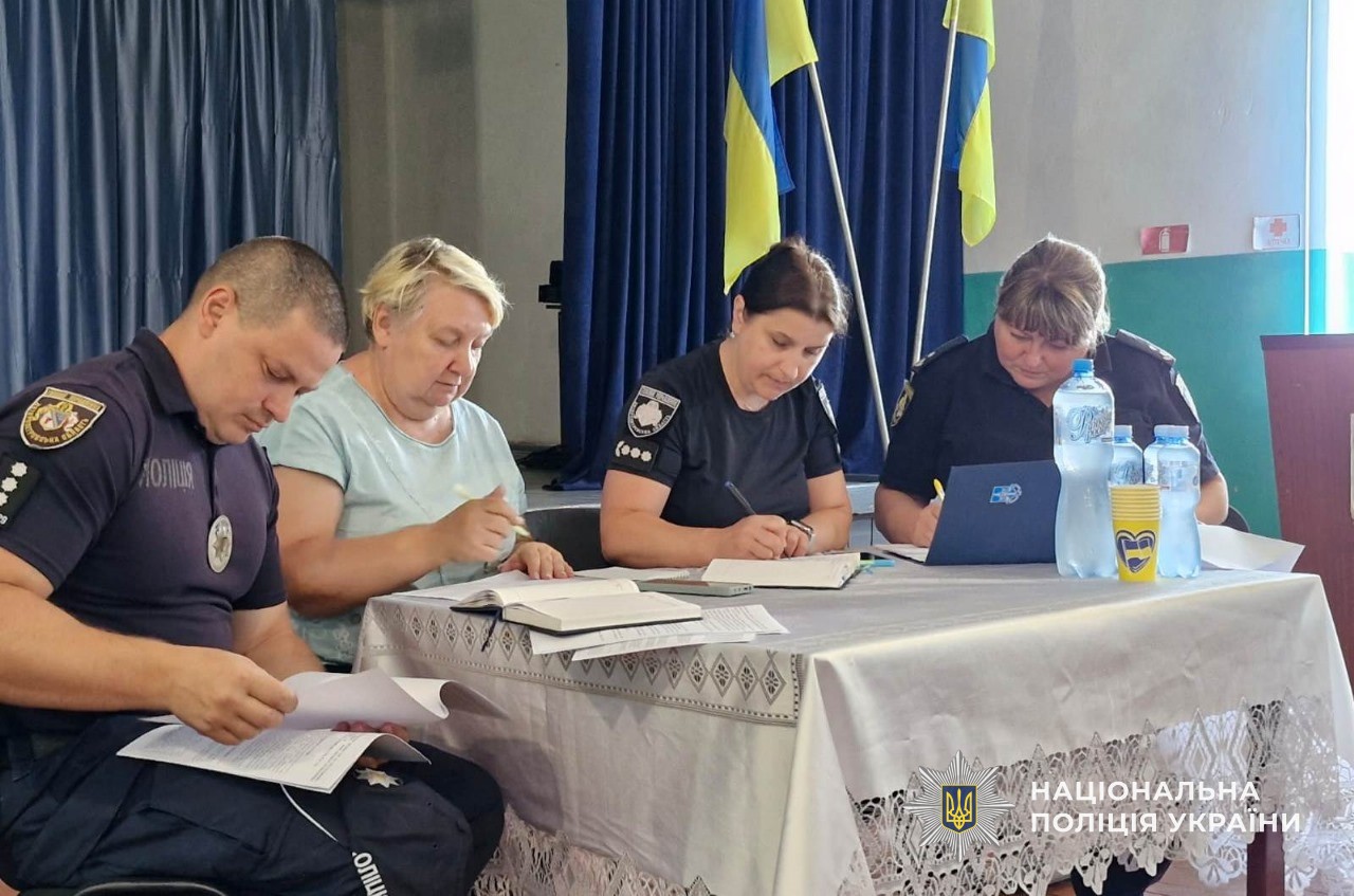 В Каменском районе следователи встретились с семьями пропавших без вести военных