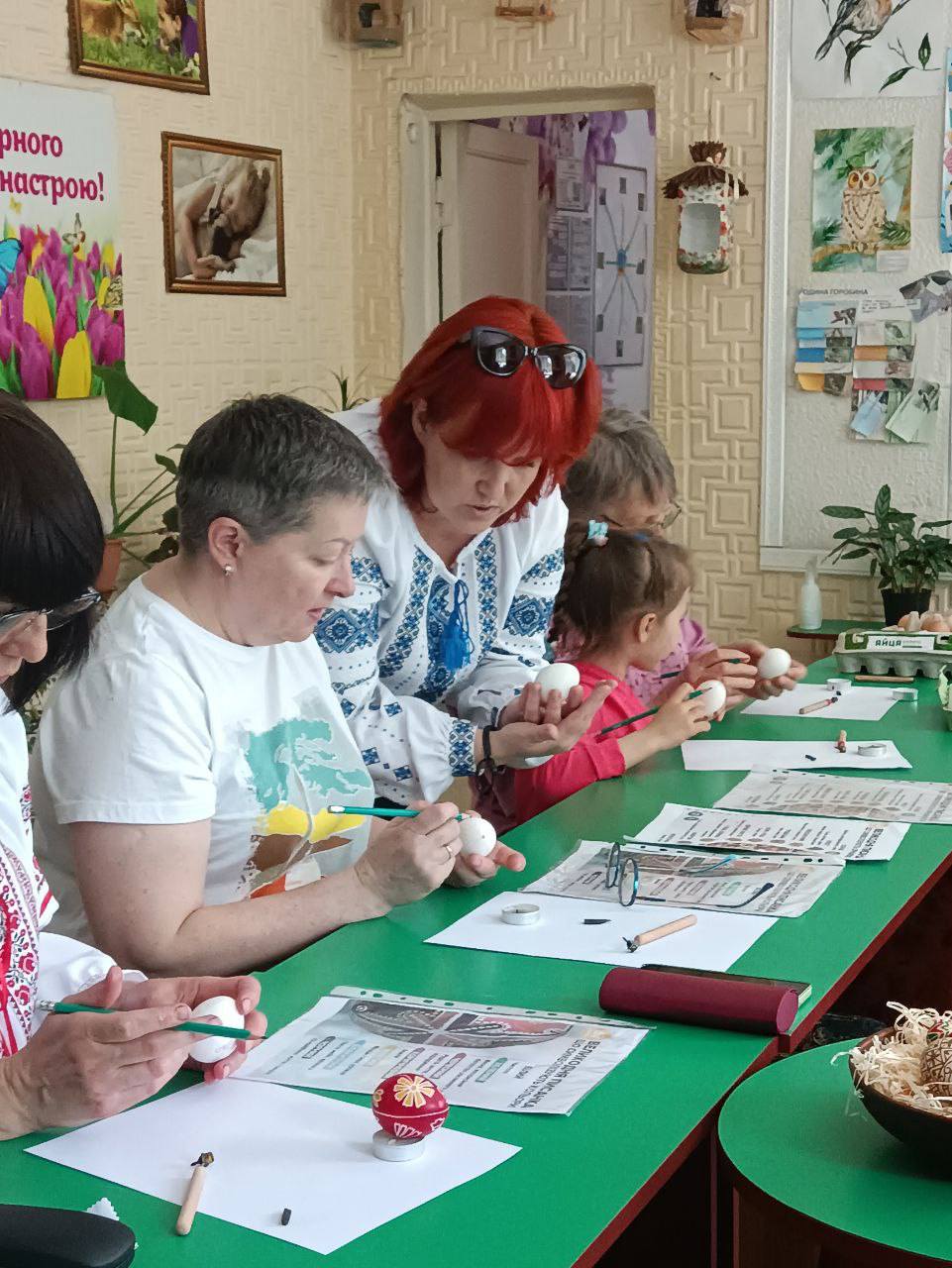 Каменскую писанкарку поздравили с новой страницей профессионального пути