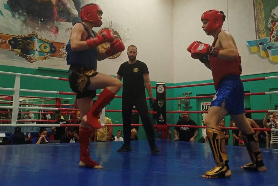 В Каменском состоялся всеукраинский турнир по кикбоксингу