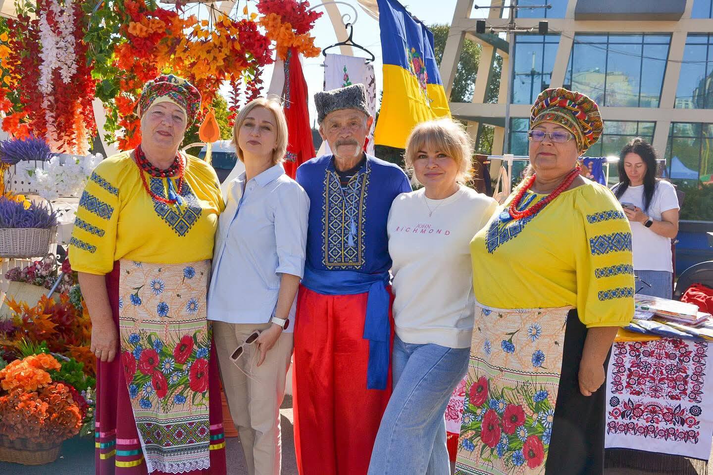 На левобережье Каменского отпраздновали День города