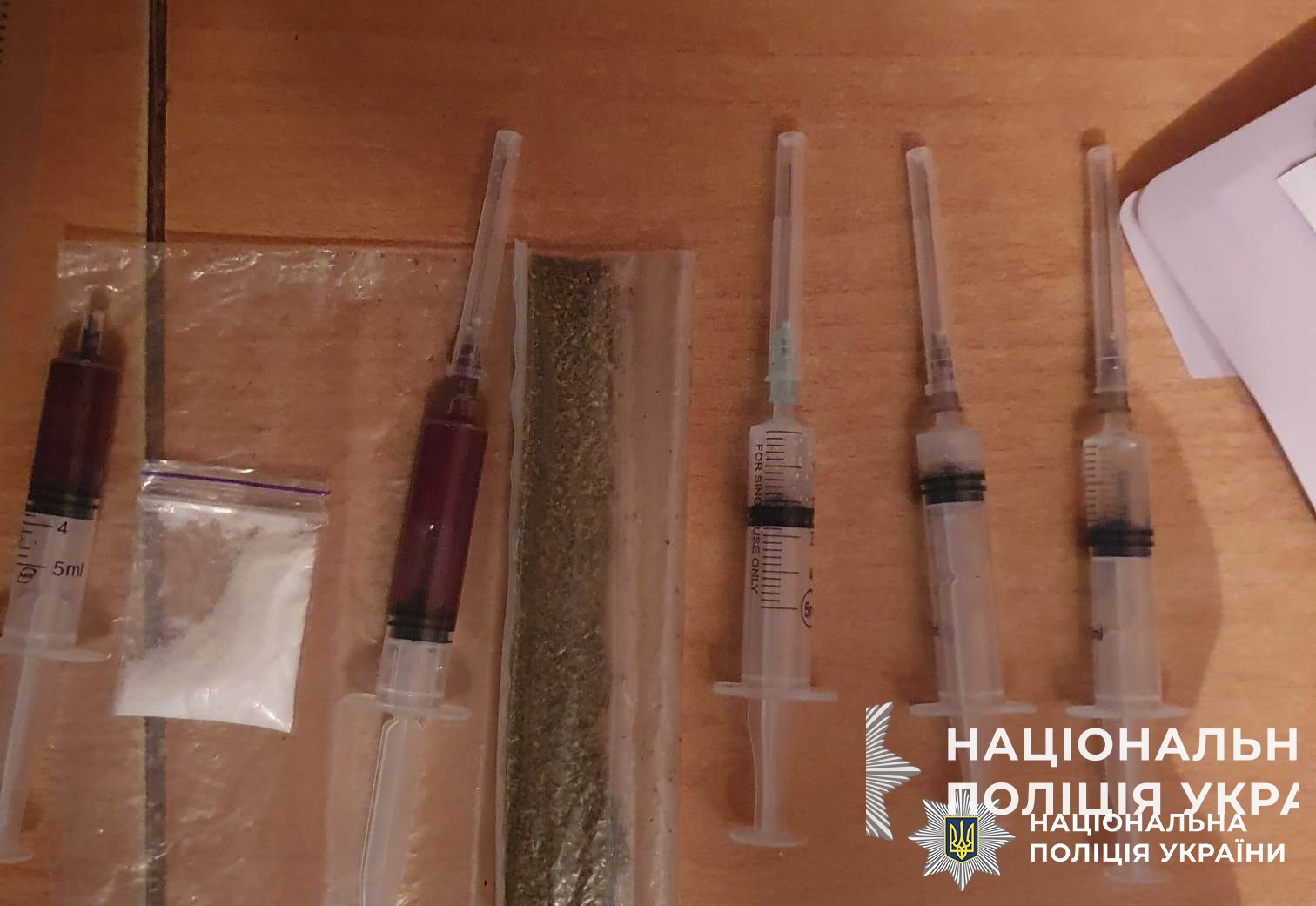 На Днепропетровщине мошенник из мест лишения свободы продавал несуществующие дрова