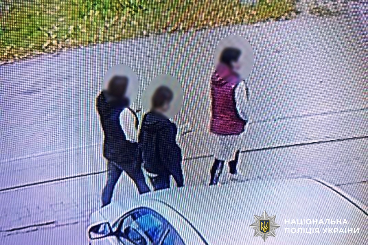 Двое злоумышленниц с Днепропетровщины обобрали винницкую пенсионерку