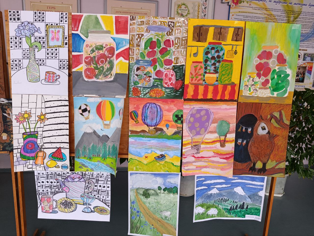 Маленькие художники Каменского изобразили цветной мир детства