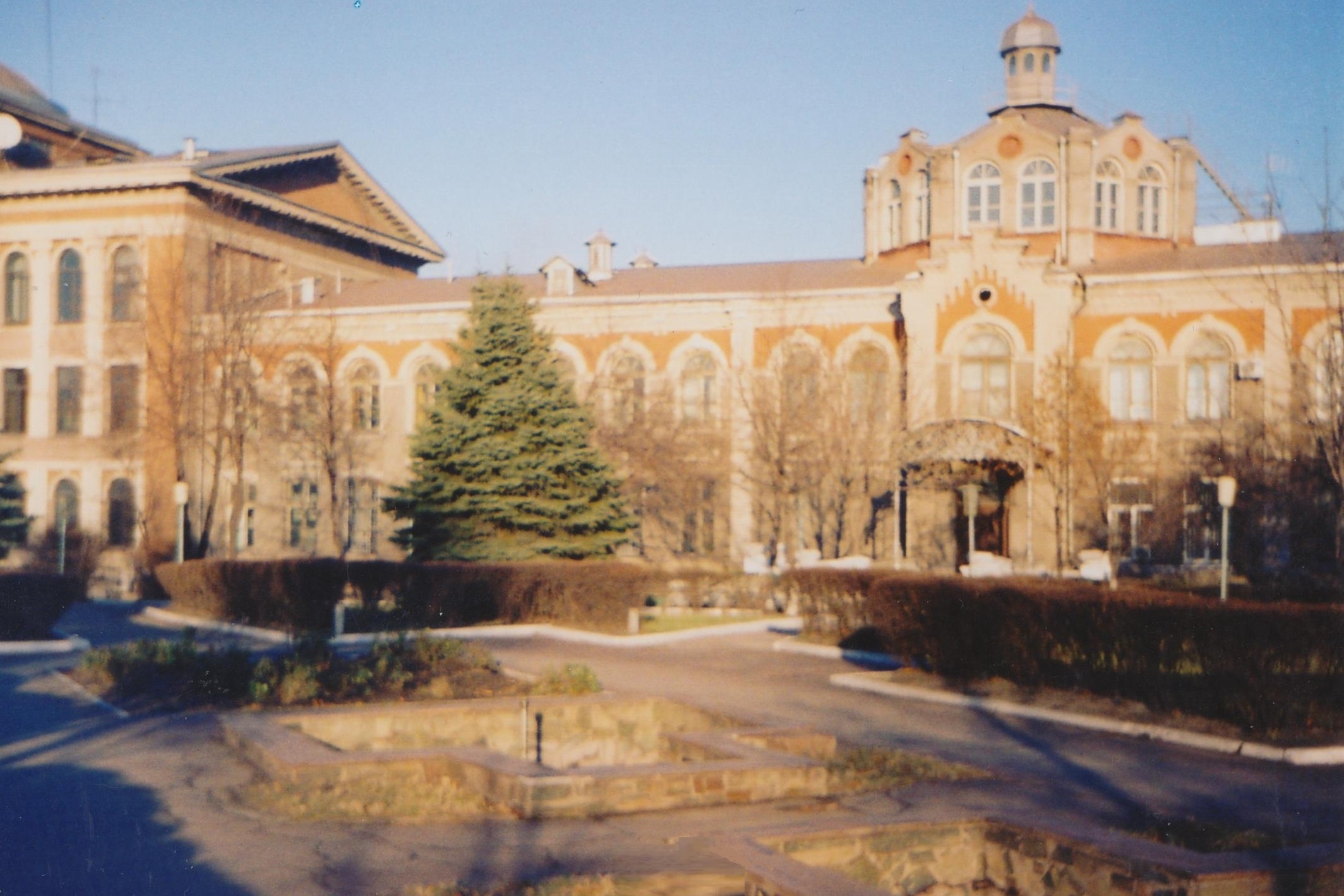 Каменское четверть века назад: десять снимков начала 2001 года