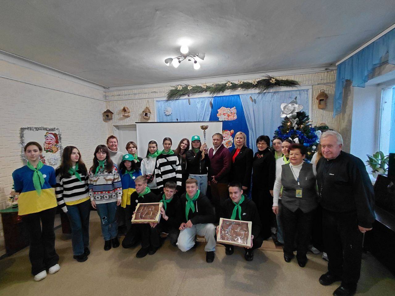 У Кам’янському вітали та нагороджували юних екологів