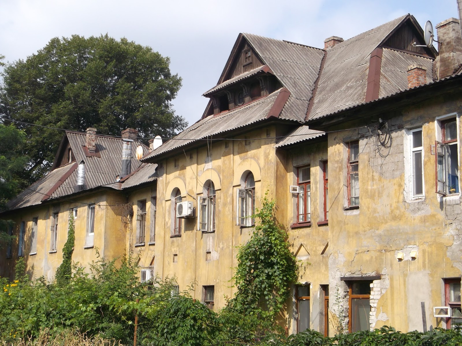 Забудова Кам’янського 1920-х років увійшла до книги про архітектуру українського модерну