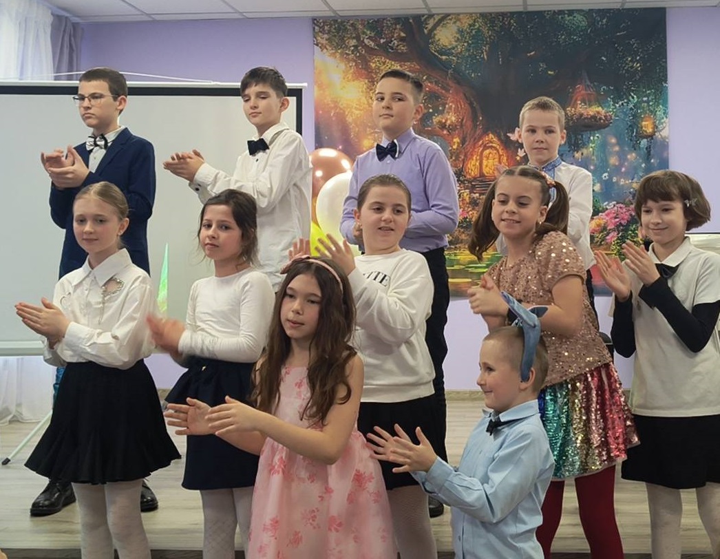 У школі мистецтв Кам’янського презентували власну музичну збірку