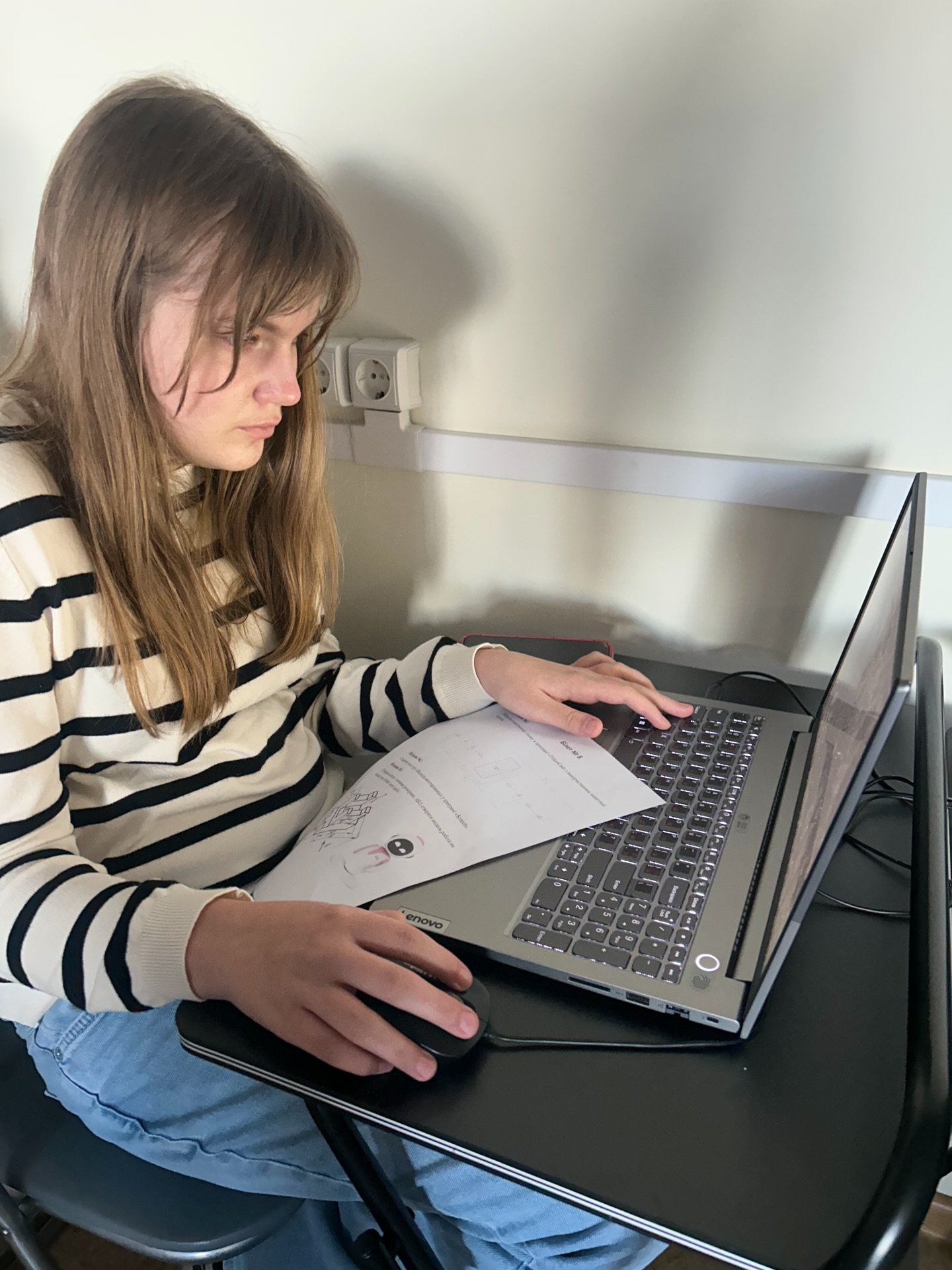 В Каменском соревновались юные робототехники