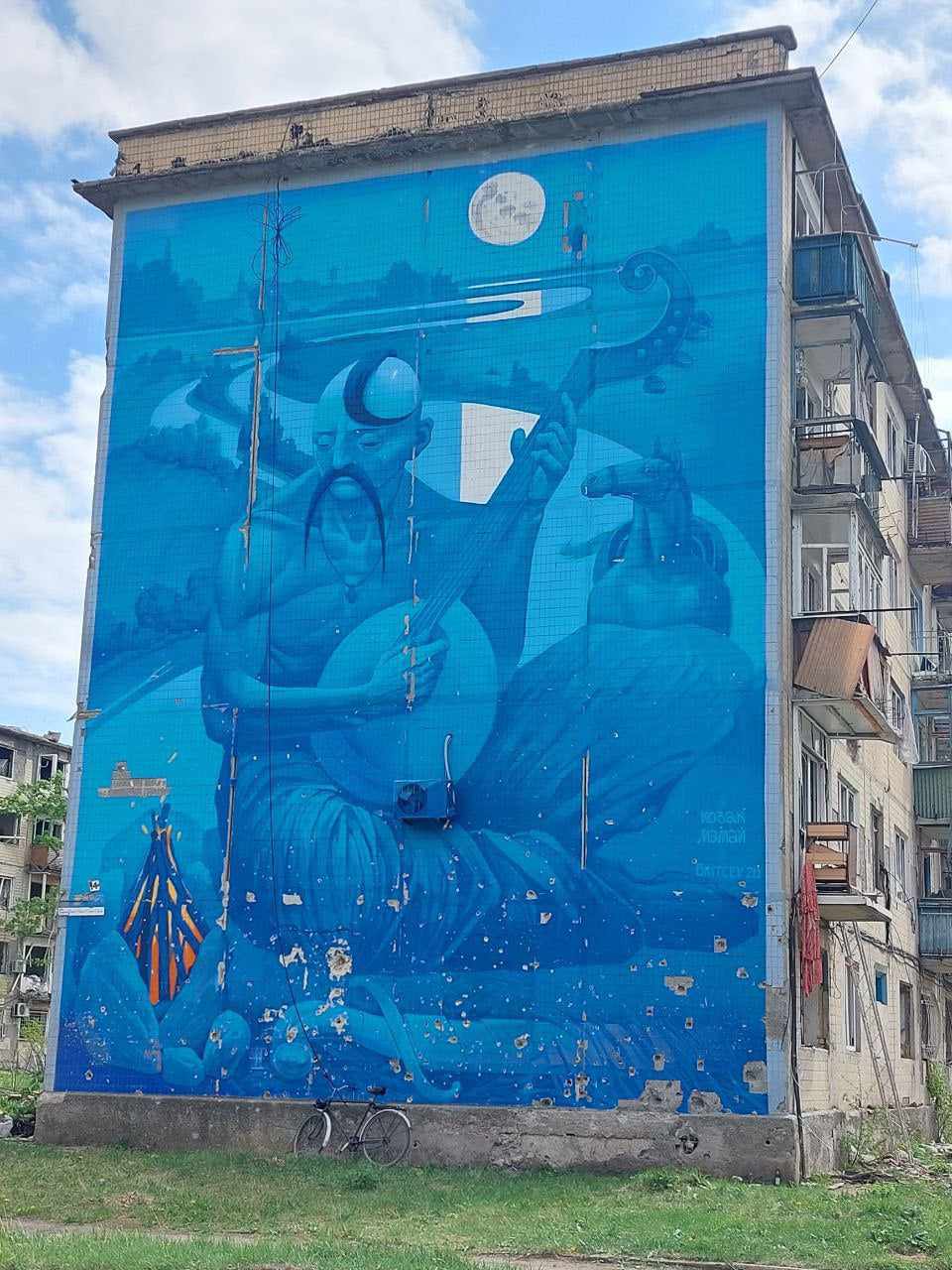 Невмирущий козак із Авдіївки: музей Кам’янського поповнився символічним експонатом