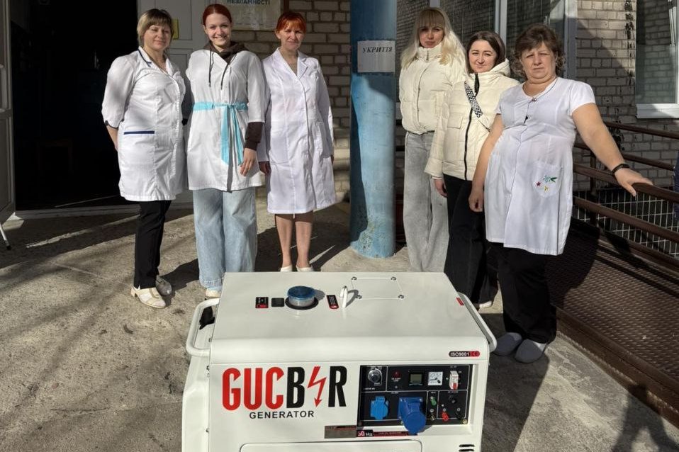 Кам’янська міська організація Товариства Червоного Хреста посприяла в наданні генератора для лікарні району