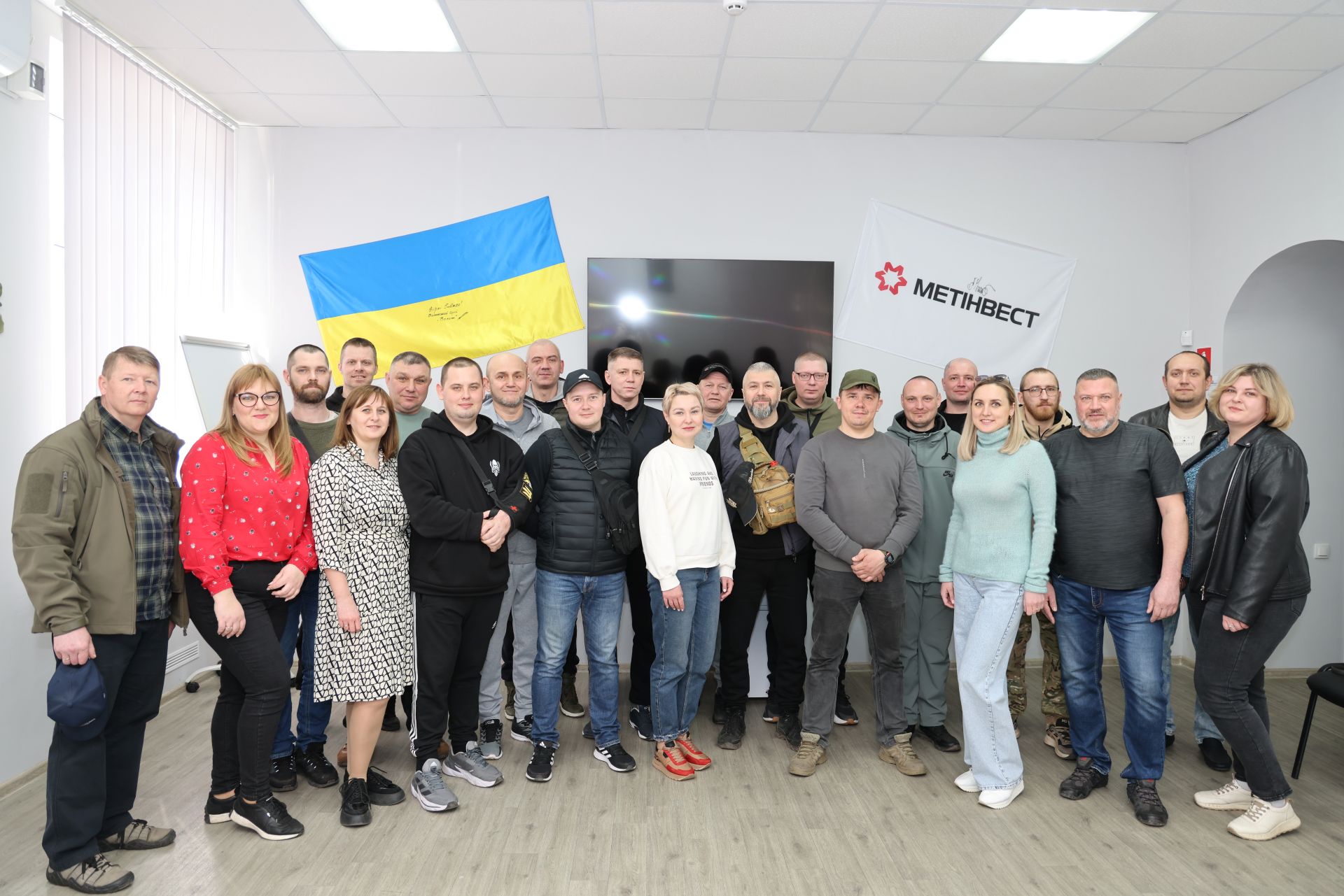 Сталеве братерство: ветерани Каметсталі та ОГЗК обмінялися досвідом побудови 