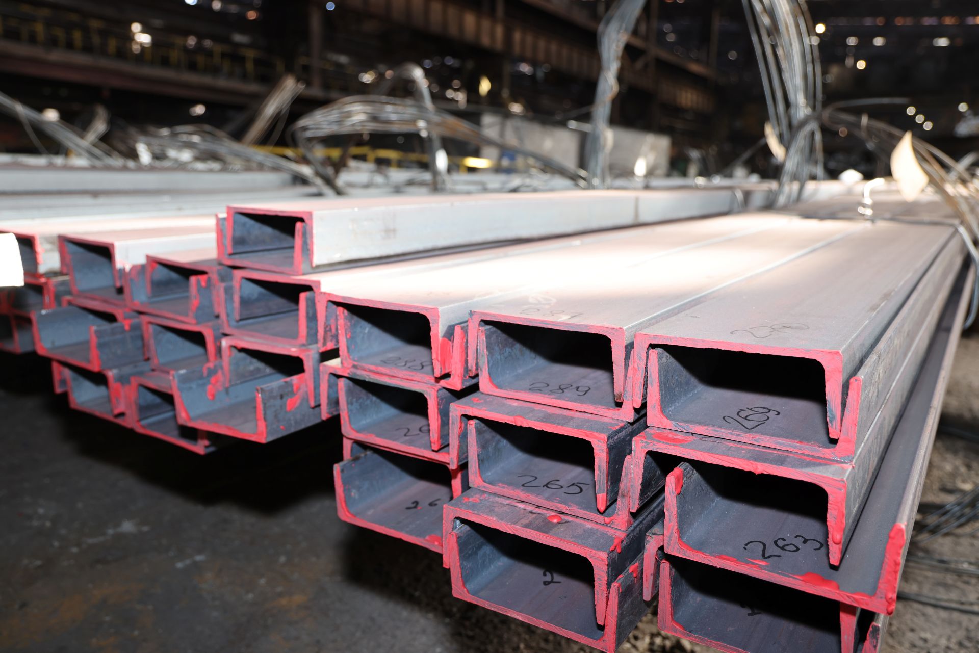 Профіль відбудови: на трубозаготівельному стані Каметсталі проведено дослідно-промислове освоєння швелера 16У