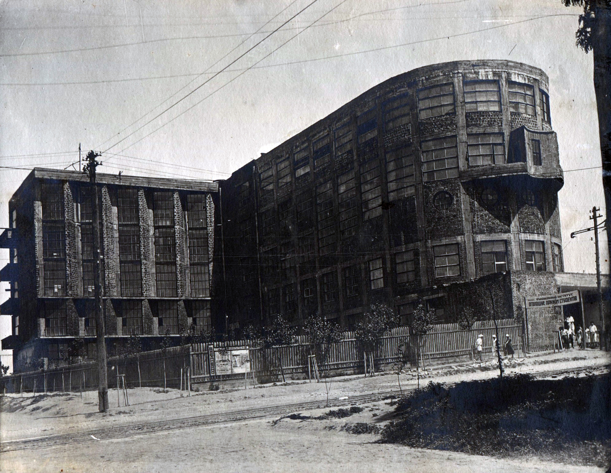 У Дніпрі внаслідок обстрілу пошкоджено обʼєкт культурної спадщини