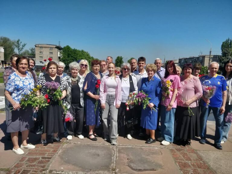 Представники ветеранської організації Кам’янського вшанували пам’ять полеглих за Україну