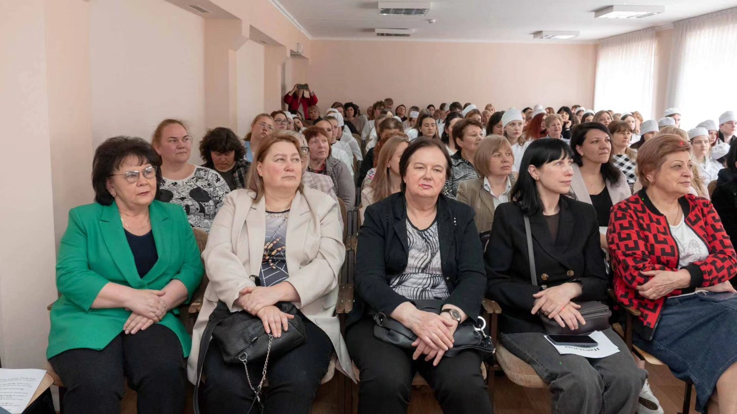 У Кам’янському Центр здоров’я та медичний коледж провели спільний святковий захід
