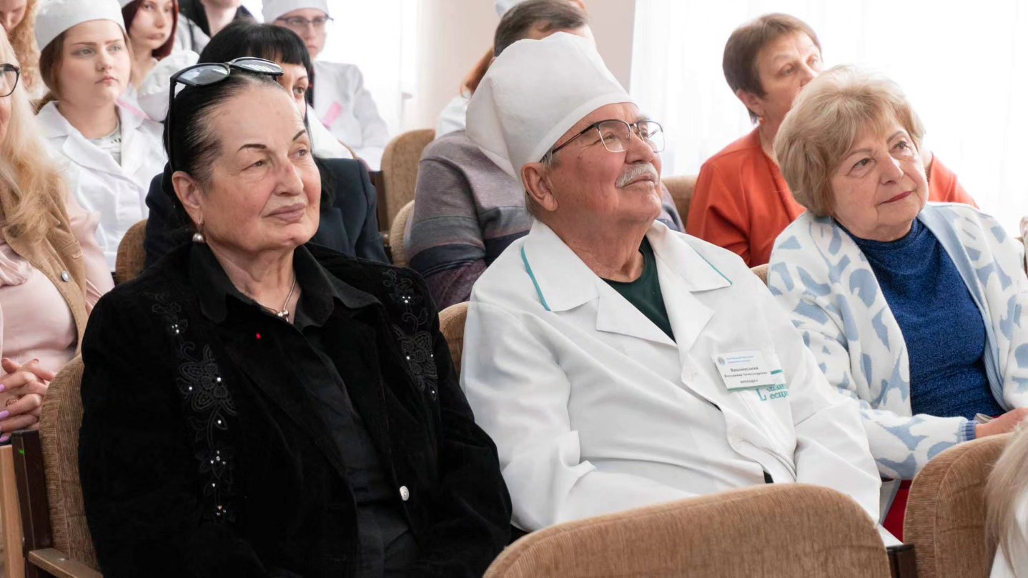 У Кам’янському Центр здоров’я та медичний коледж провели спільний святковий захід