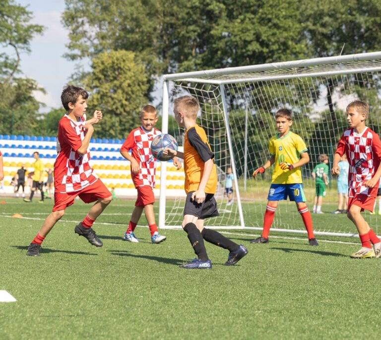 У Кам’янському завершився відкритий чемпіонат міста з футболу
