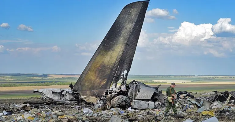 Обірваний політ: річниця трагедії Іл-76 у небі над Луганськом та пам’ять про наших земляків