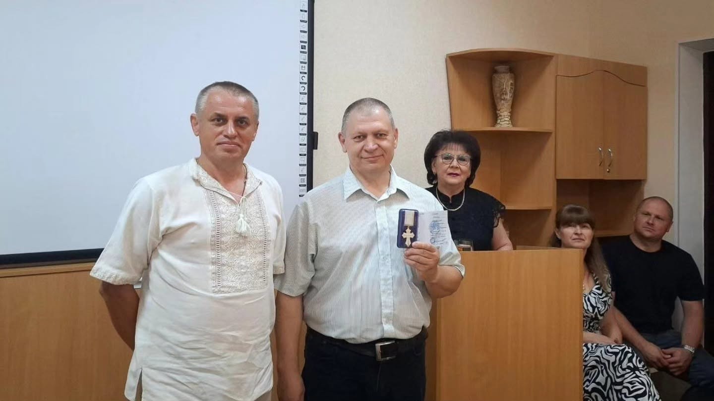 Кам’янський медичний коледж отримав відзнаку за волонтерську діяльність