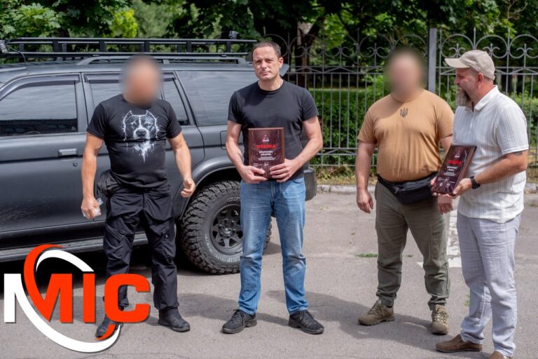 Громадська організація "Бджола" допомогла військовим терміново відремонтувати автомобіль з передової