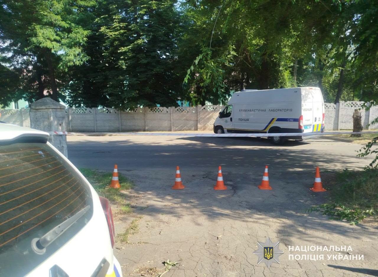 В Каменском будут судить горожанина, бросившего гранату в сторону полицейского и военнослужащего ТЦК