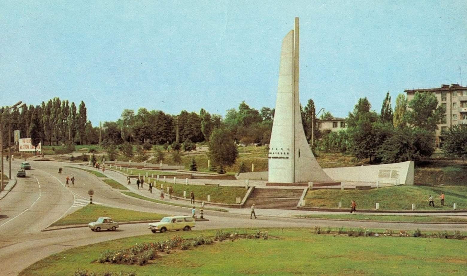Кам’янське-Дніпродзержинськ: зорі архітектора Романенка