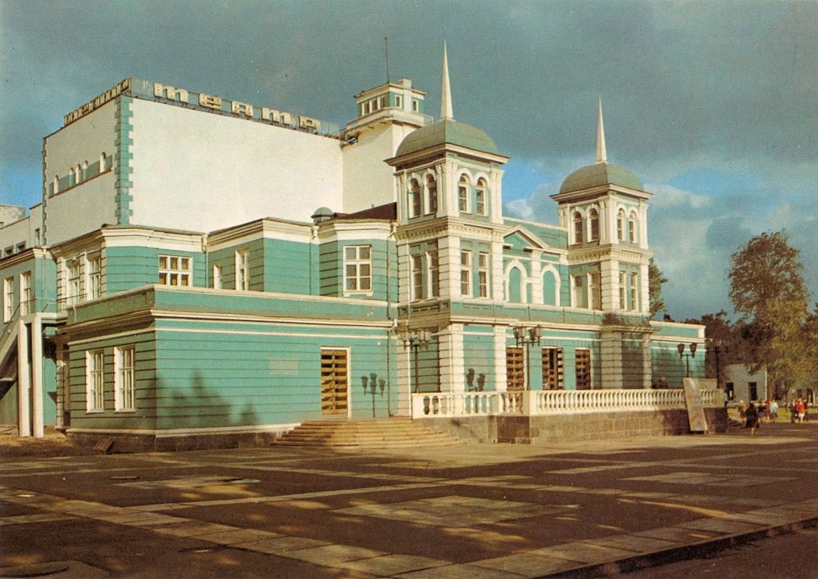 Кам’янське-Дніпродзержинськ: зорі архітектора Романенка