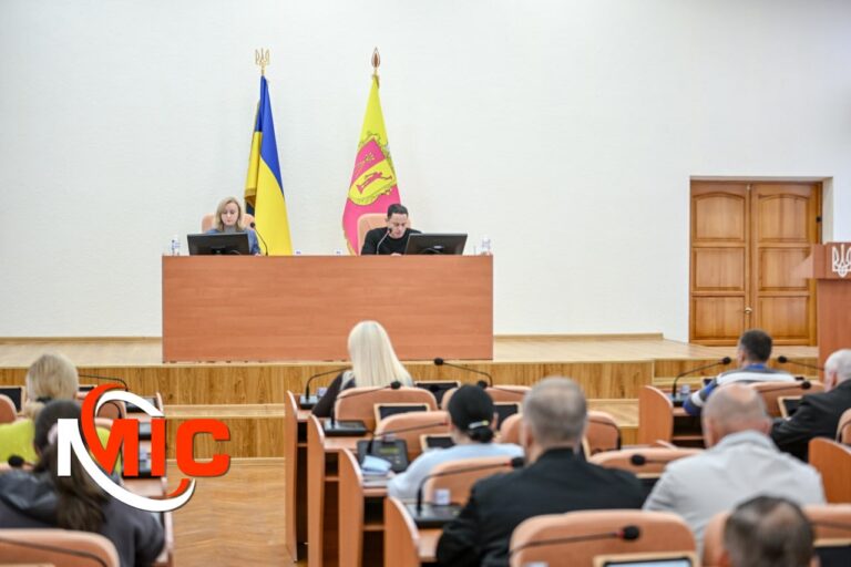 У Кам’янському відбулася позачергова 97-ма сесія міської ради