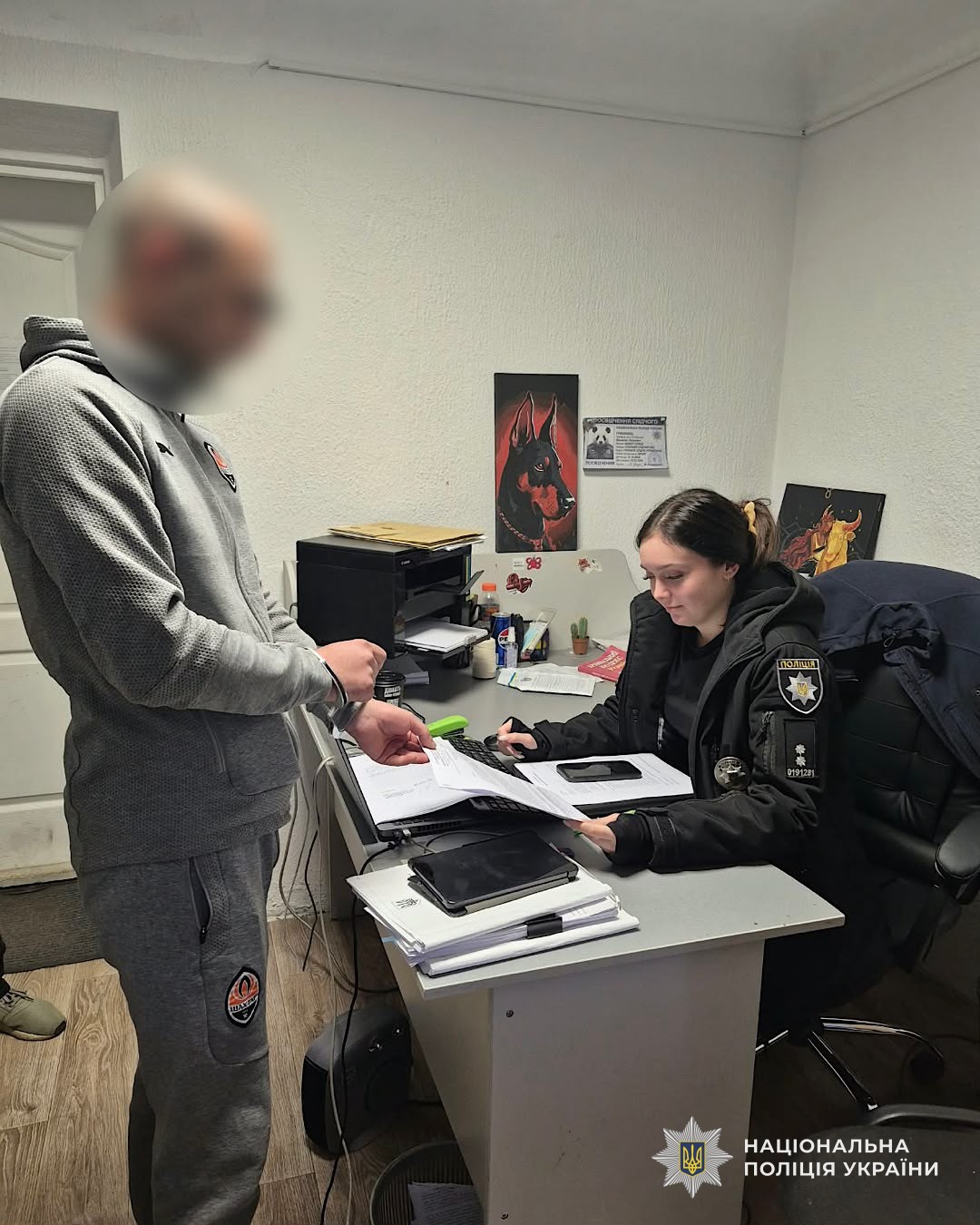 В Днепре ранее судимый каменчанин угнал мопед в присутствии водителя