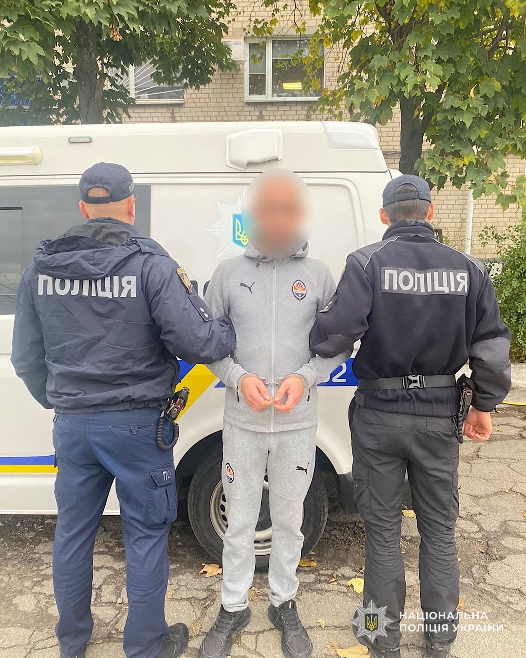 В Днепре ранее судимый каменчанин угнал мопед в присутствии водителя